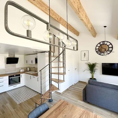 Duplex Centre Ville - 50M De La Plage - Clim - Garage - Netflix Le Grau-du-Roi Dış mekan fotoğraf