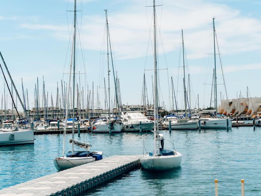 Duplex Centre Ville - 50M De La Plage - Clim - Garage - Netflix Le Grau-du-Roi Dış mekan fotoğraf